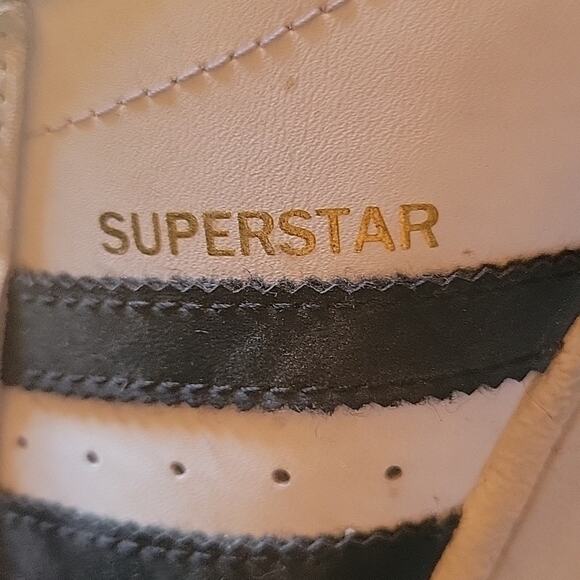 Adidas Shoes Mens 6 Classic Sneakers White Black 3 Stripe Lace Up Originals Boys - Picture 4 of 5